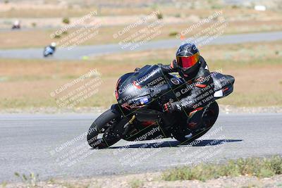 media/Apr-23-2023-TrackXperience (Sun) [[90816c9ee1]]/Level 2/session 2 turn 11/
